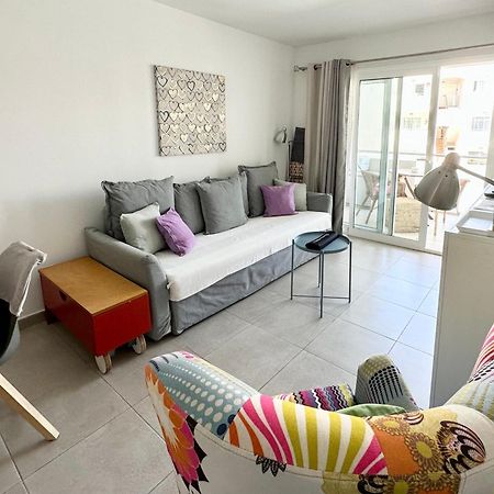 Tutti Frutti Con Piscina, Terraza Soleada Privada, Primera Planta Y Wi-Fi Corralejo Eksteriør billede