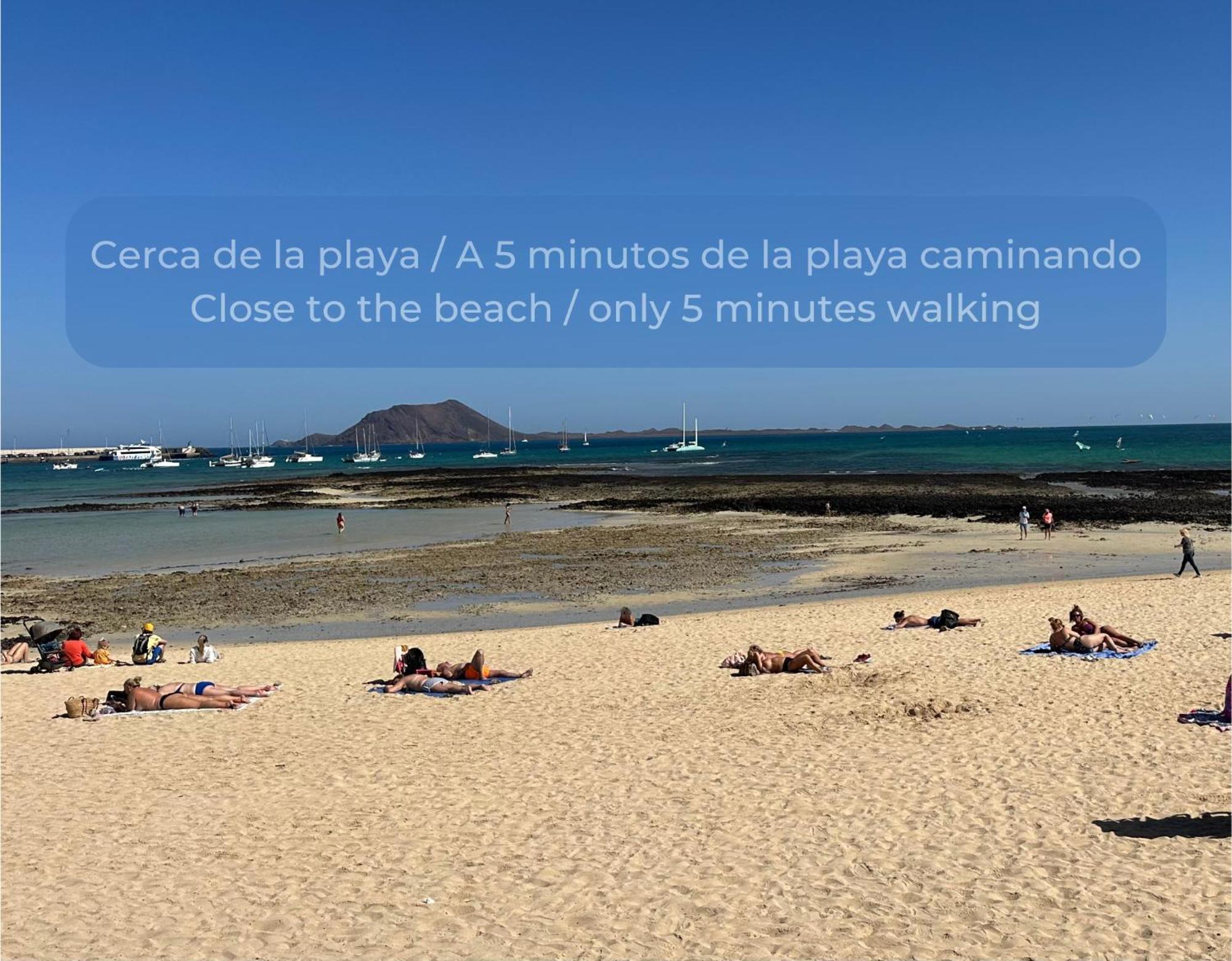 Tutti Frutti Con Piscina, Terraza Soleada Privada, Primera Planta Y Wi-Fi Corralejo Eksteriør billede