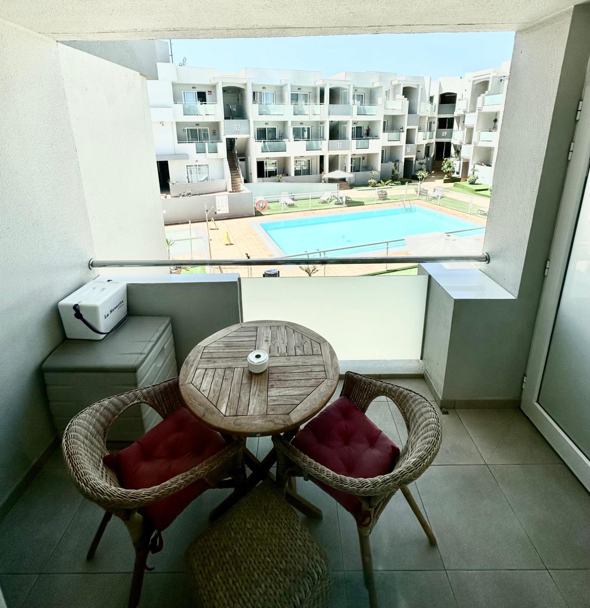Tutti Frutti Con Piscina, Terraza Soleada Privada, Primera Planta Y Wi-Fi Corralejo Eksteriør billede